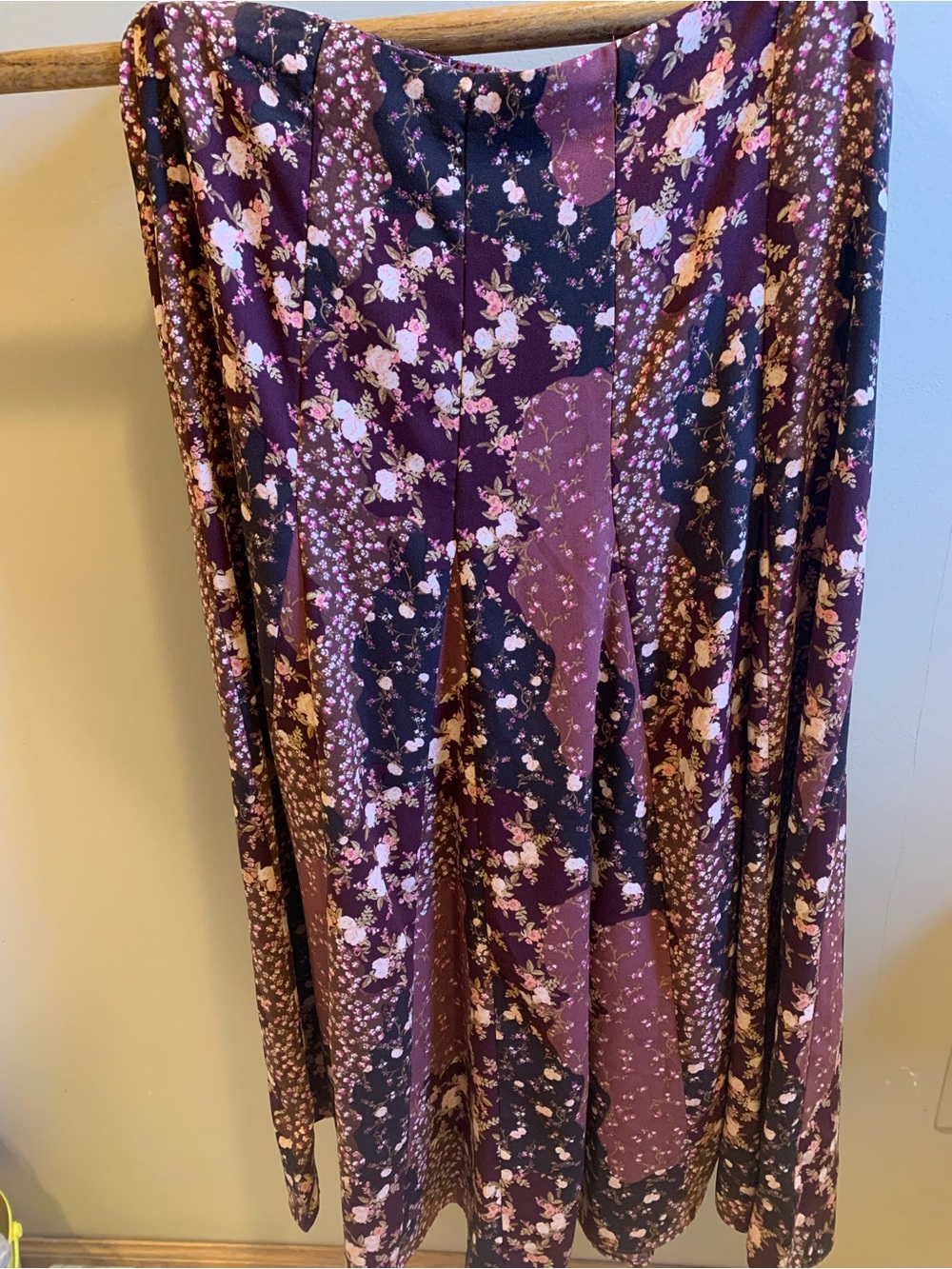 LC Lauren Conrad Vintage-like Dark & Light Floral Pleated Maxi Skirt